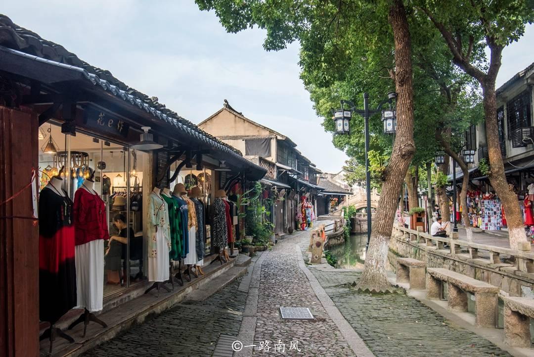58问答-照片上的女孩是谁,是来自那个日本动漫里的?交流平台